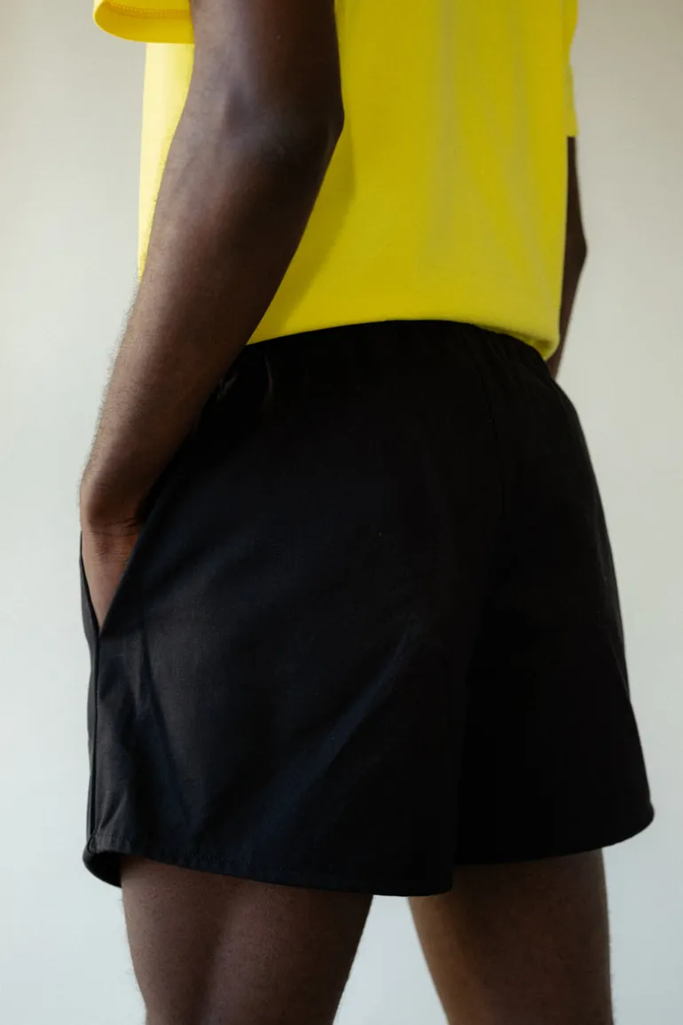 Heavyweight Sports Short Plastic Free - Black