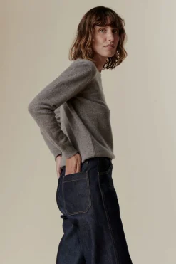 Lambswool Crew Neck - Truffle