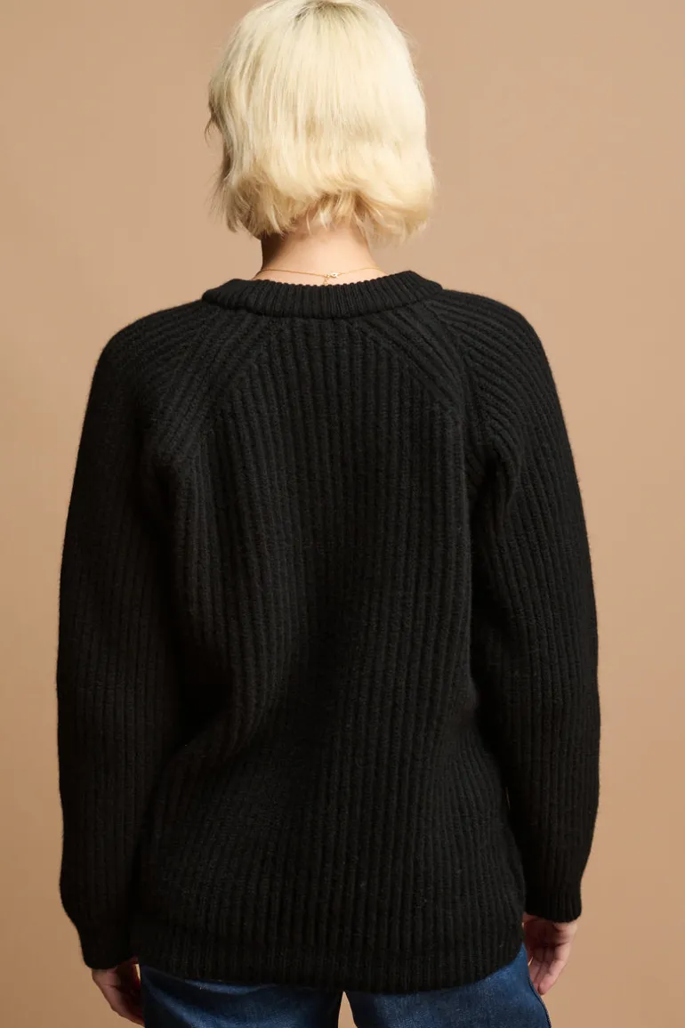 Lambswool Fisherman Ribbed Jumper - Black