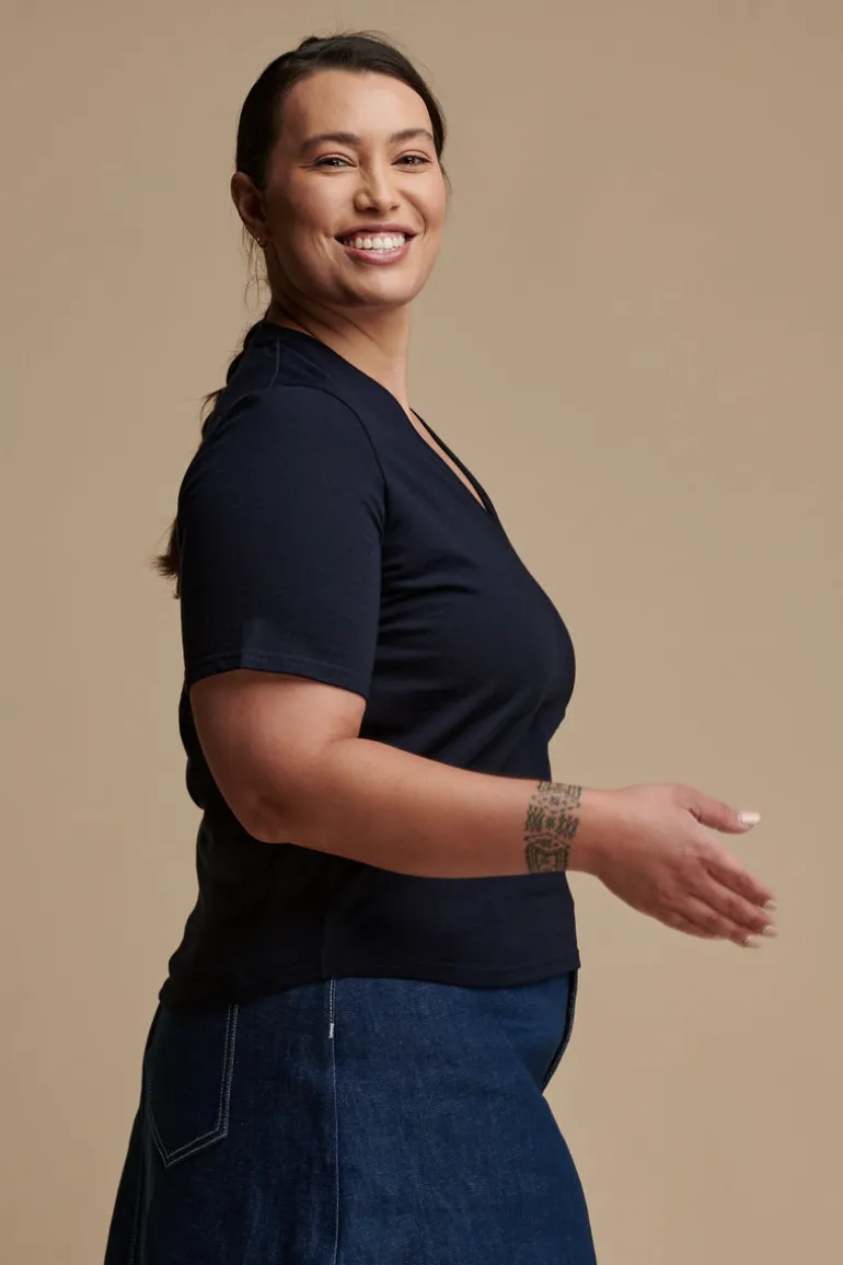 Short Sleeve V-Neck T Shirt - Navy